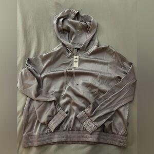 Express Silk Hooded Long Sleeve